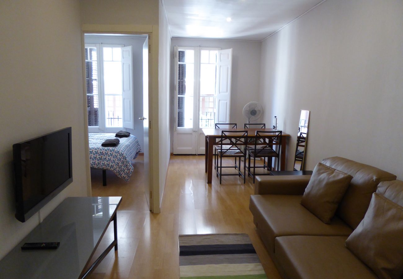 Apartamento em Barcelona - GRACIA style, balcony