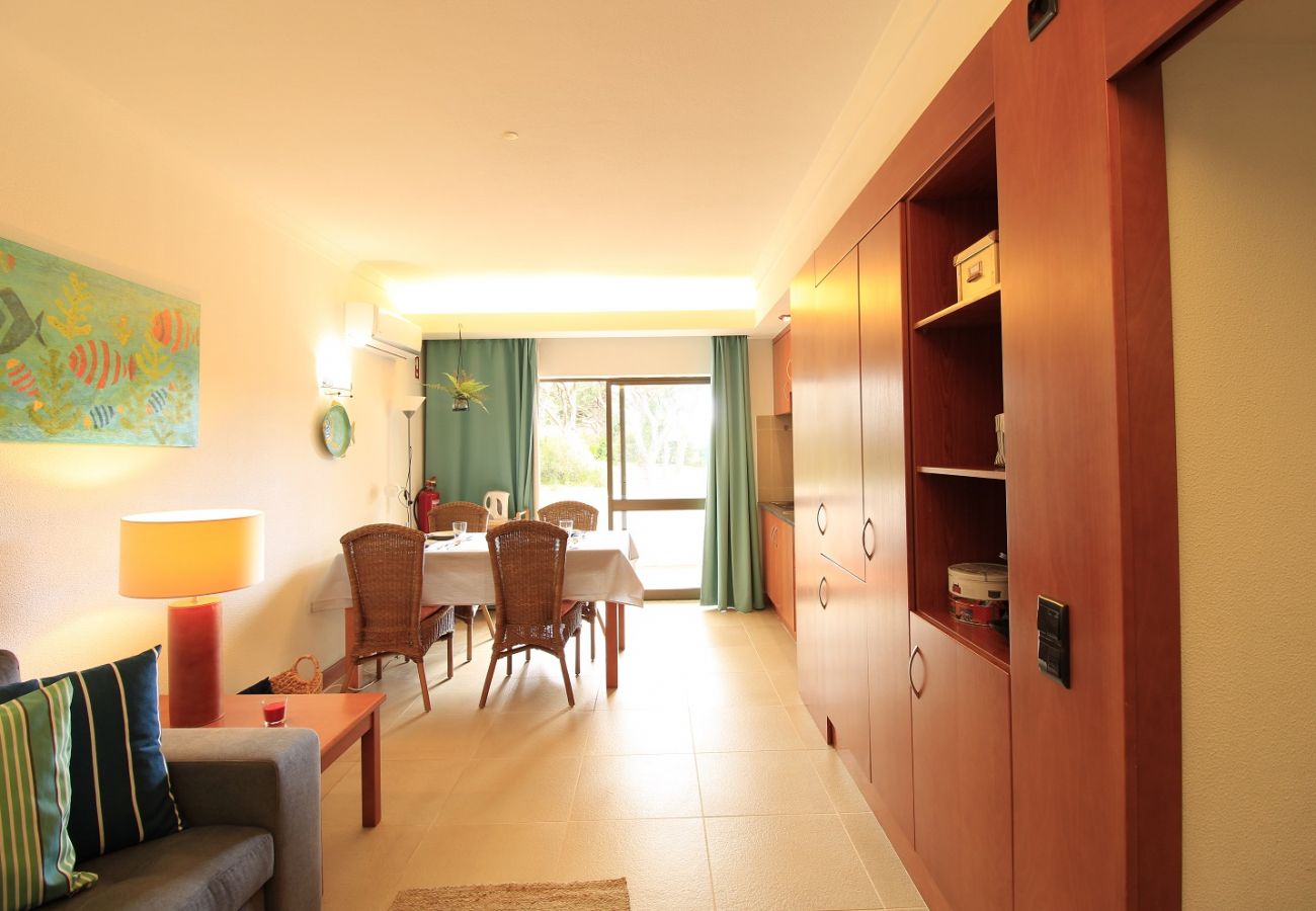 Apartamento em Vilamoura - VILAMOURA COSY 3 WITH POOL by HOMING