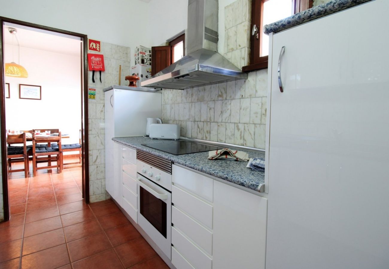 Villa em Albufeira - ALBUFEIRA TRADITIONAL VILLA WITH POOL by HOMING