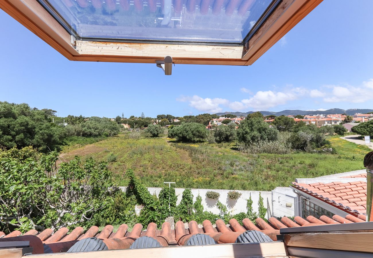 Apartamento em Aldeia de Juzo - GUINCHO TYPICAL HOUSE II by HOMING