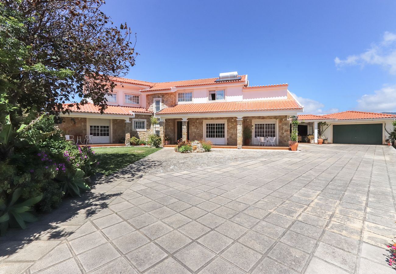 Apartamento em Aldeia de Juzo - GUINCHO TYPICAL HOUSE II by HOMING