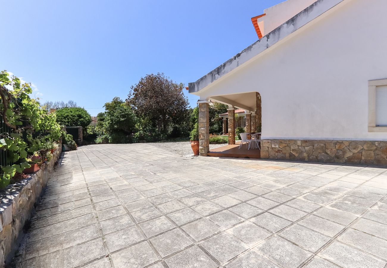 Apartamento em Aldeia de Juzo - GUINCHO GARDEN VILLA I by HOMING