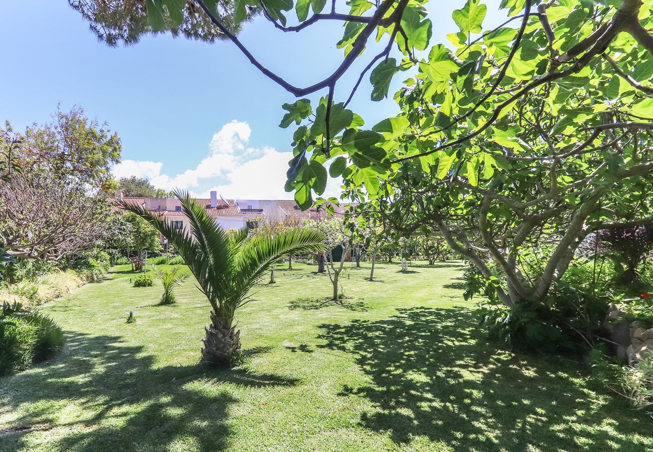 Apartamento em Aldeia de Juzo - GUINCHO GARDEN VILLA I by HOMING