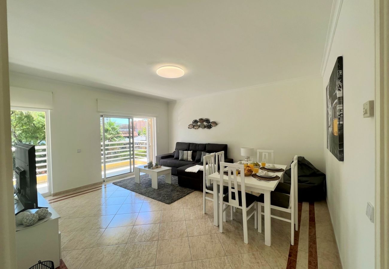 Apartamento em Vilamoura - VILAMOURA CENTRAL 2 WITH POOL  by HOMING