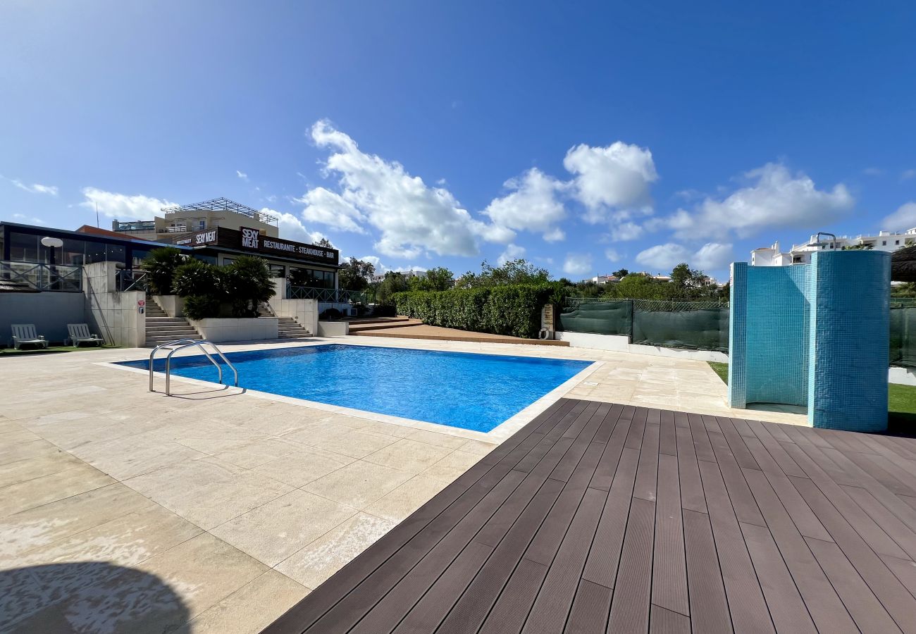 Apartamento em Albufeira - ALBUFEIRA MODERN 2 WITH POOL by HOMING