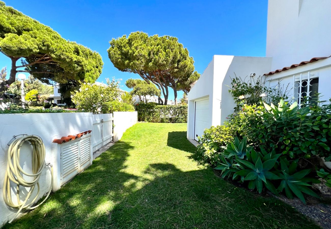 Villa em Vilamoura - VILAMOURA TRADITIONAL VILLA WITH POOL by HOMING