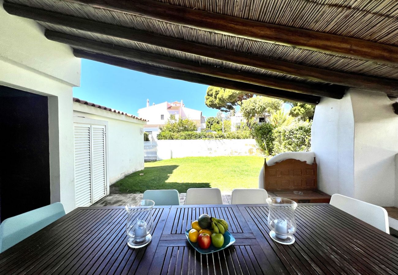 Villa em Vilamoura - VILAMOURA TRADITIONAL VILLA WITH POOL by HOMING