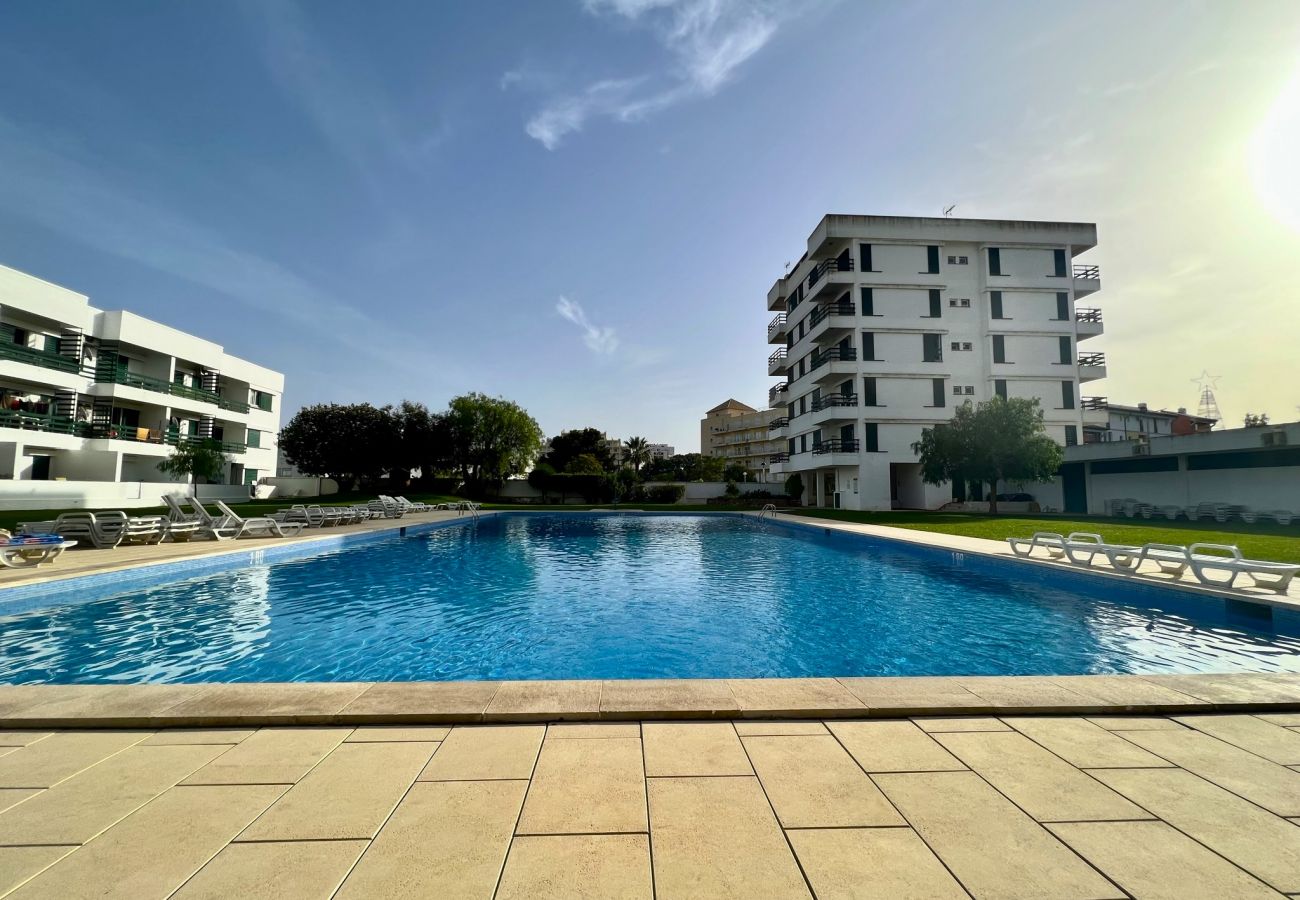 Apartamento em Vilamoura - VILAMOURA CENTRAL 4 WITH POOL by HOMING