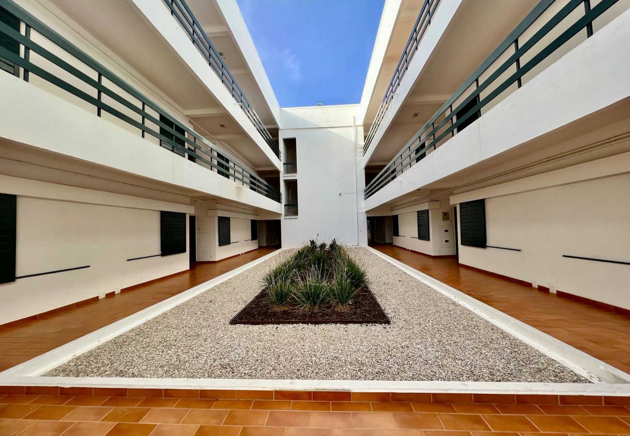 Apartamento em Vilamoura - VILAMOURA CENTRAL 4 WITH POOL by HOMING