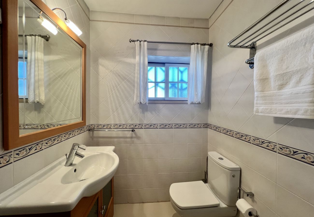 Apartamento em Quarteira - QUARTEIRA CLASSIC WITH POOL by HOMING