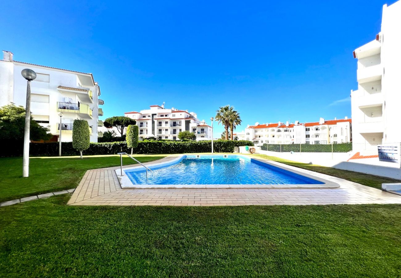 Apartamento em Albufeira - ALBUFEIRA DOWNTOWN WITH POOL by HOMING