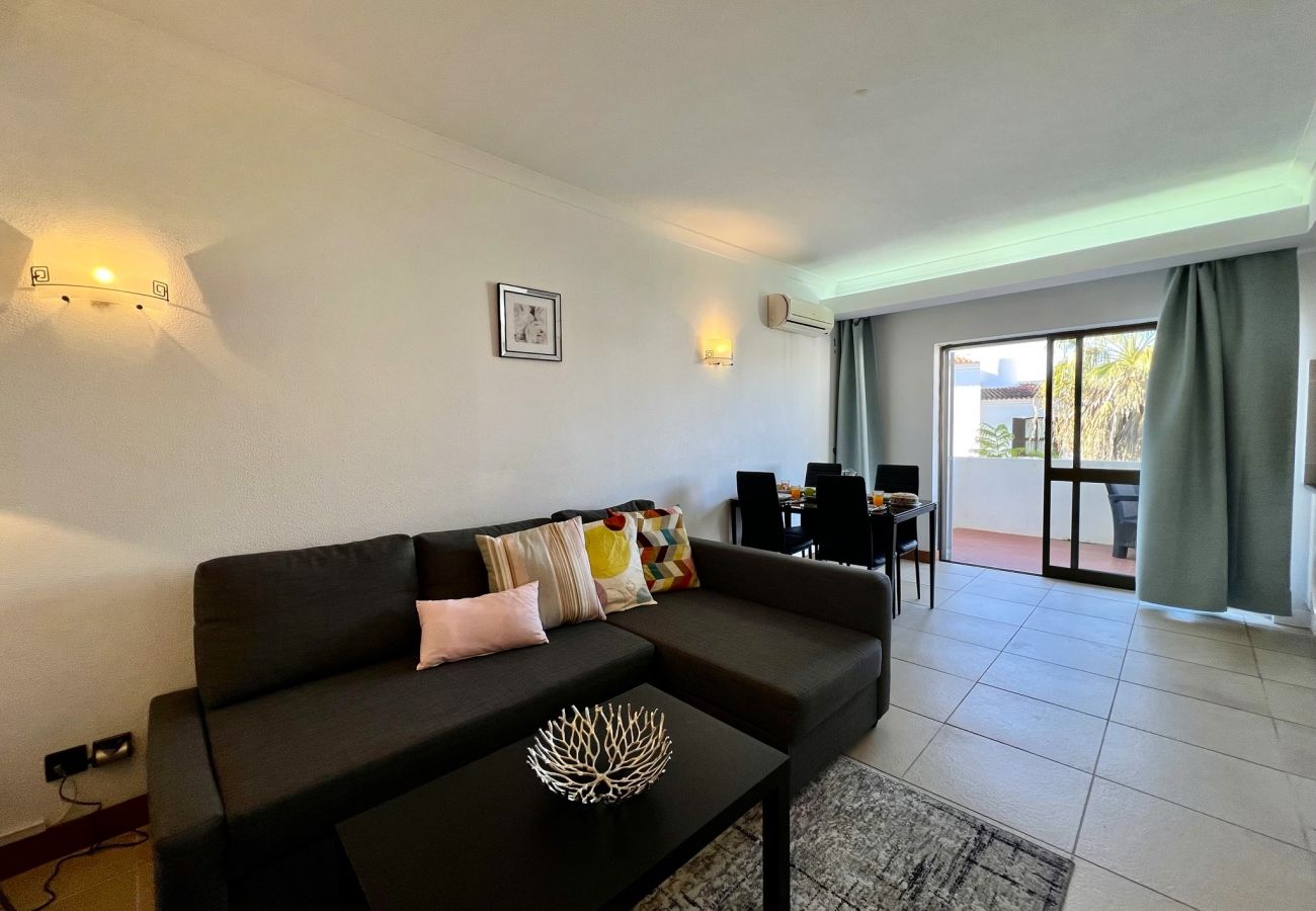 Apartamento em Vilamoura - VILAMOURA COSY 4 WITH POOL by HOMING