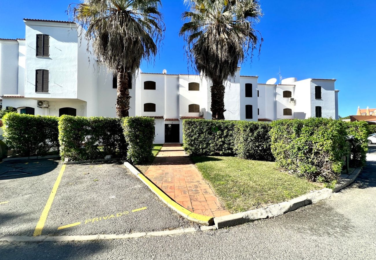 Apartamento em Vilamoura - VILAMOURA BRIGHTNESS APARTMENT WITH POOL by HOMING