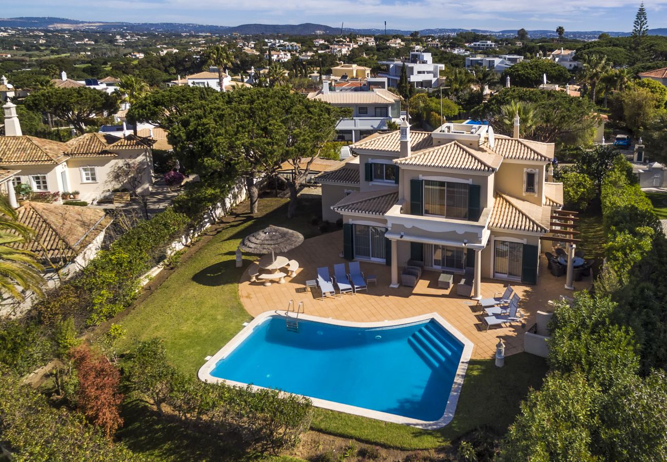 Villa em Vale do Lobo - VALE DE LOBO VILLA WITH POOL by HOMING