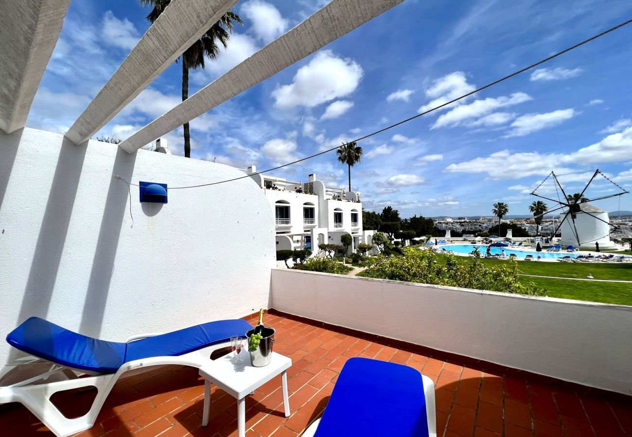 Apartamento em Albufeira - ALBUFEIRA SUNSET WITH POOL by HOMING