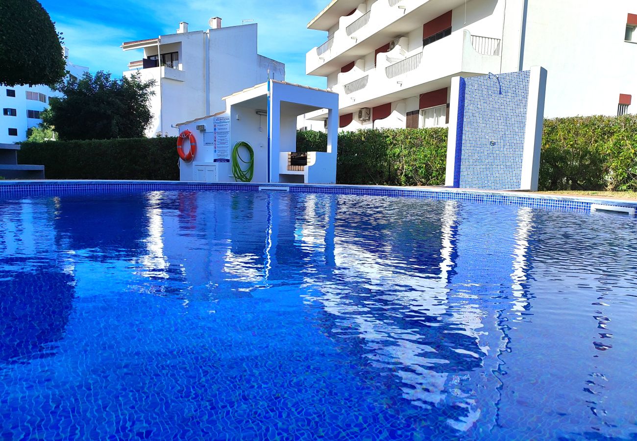 Apartamento em Vilamoura - VILAMOURA TWINS 1 WITH POOL by HOMING