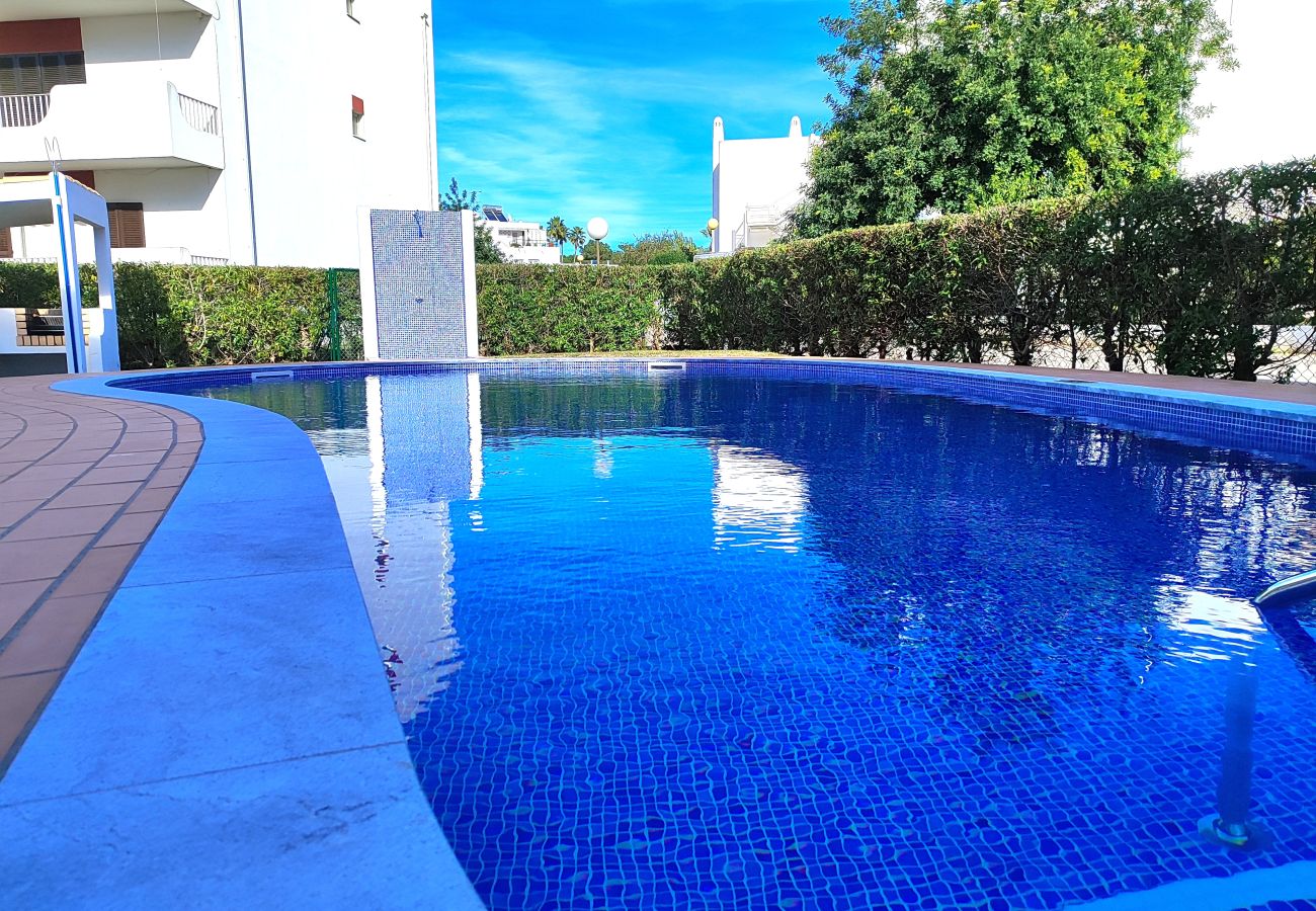 Apartamento em Vilamoura - VILAMOURA TWINS 1 WITH POOL by HOMING