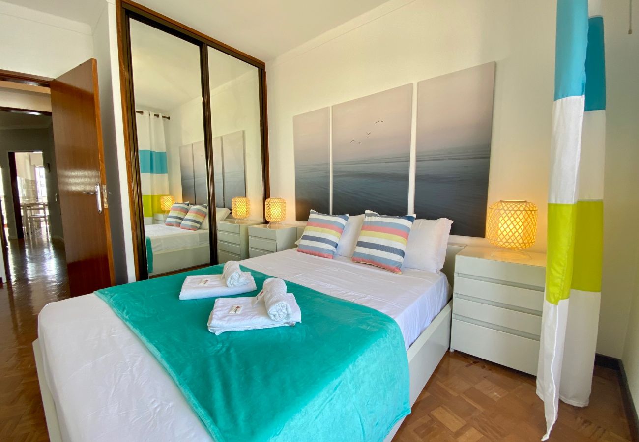 Apartamento em Quarteira - QUARTEIRA BEACH APARTMENT by HOMING