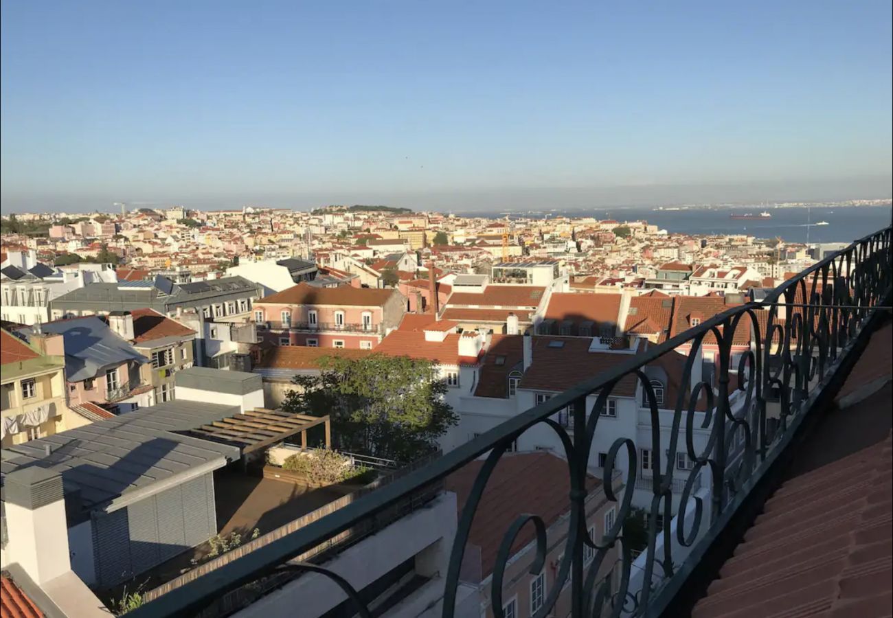 Apartamento em Lisboa - ESTRELA HERITAGE PANORAMIC VIEWS by Homing