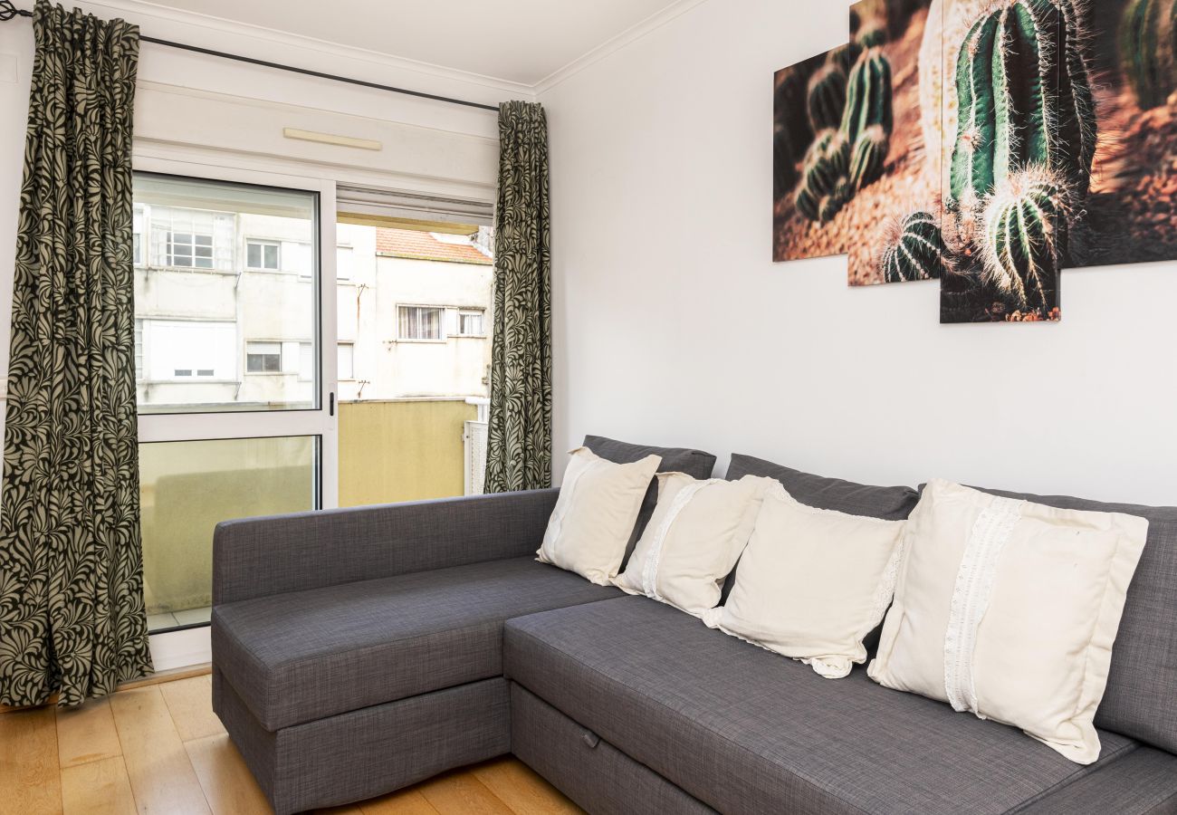 Apartamento em Lisboa - OLAIAS DESIGN by HOMING