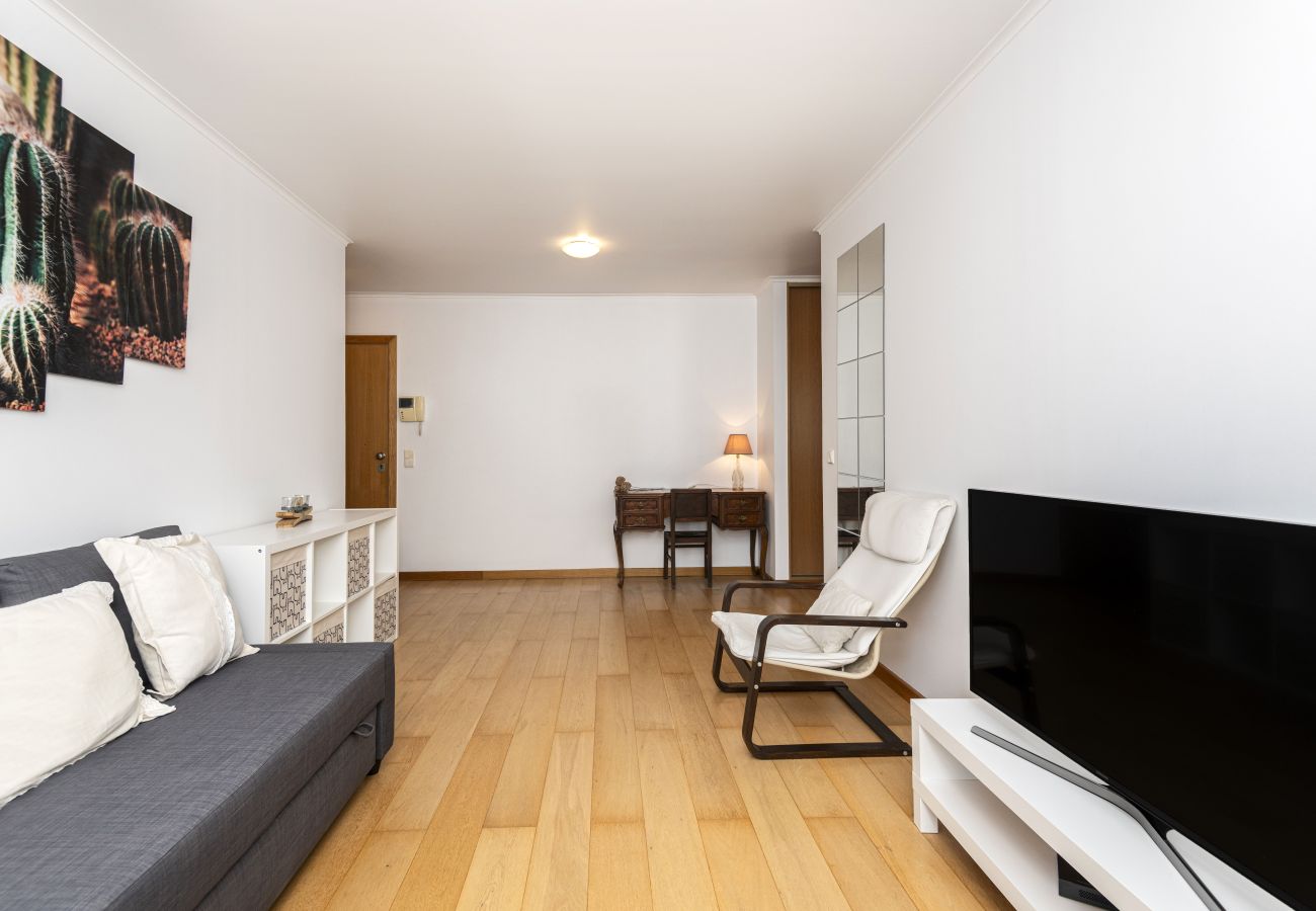 Apartamento em Lisboa - OLAIAS DESIGN by HOMING