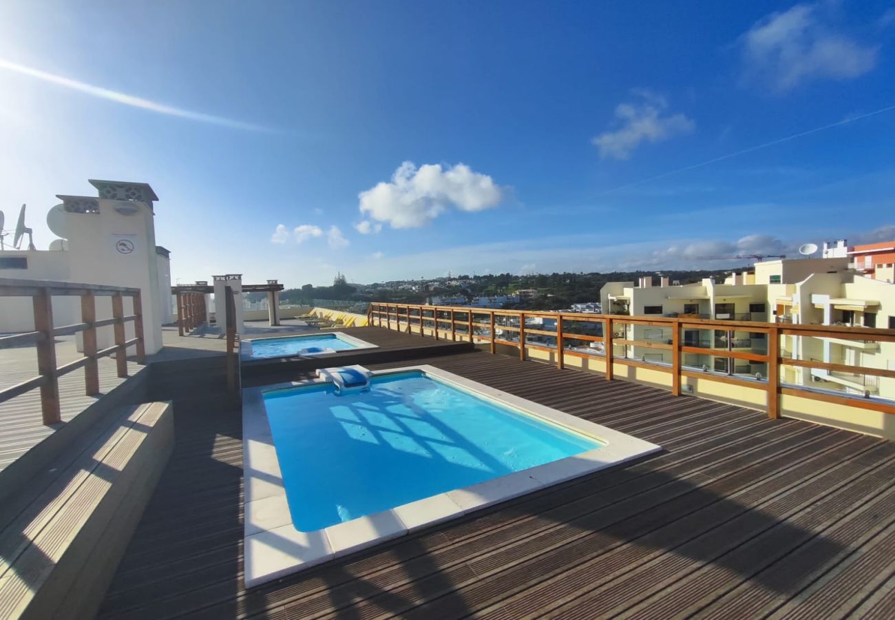 Apartamento em Armação de Pêra - ARMAÇÃO DE PÊRA OCEAN TERRACE WITH POOL by HOMING