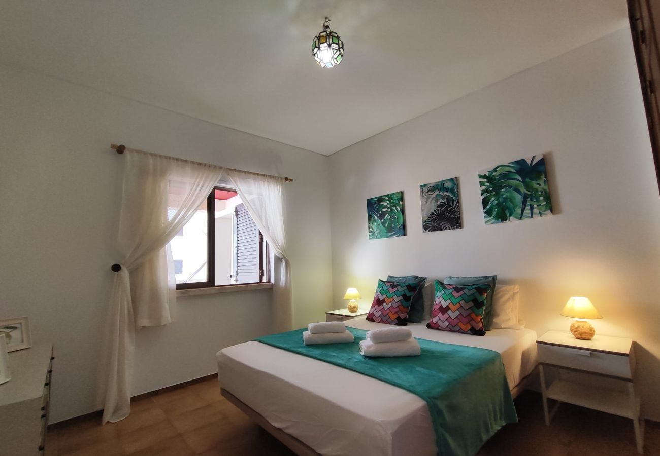 Apartamento em Lagos - LAGOS OCEAN BAY WITH POOL by HOMING