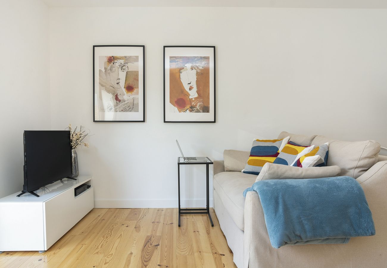 Apartamento em Lisboa - BELEM DESIGN 13 by HOMING