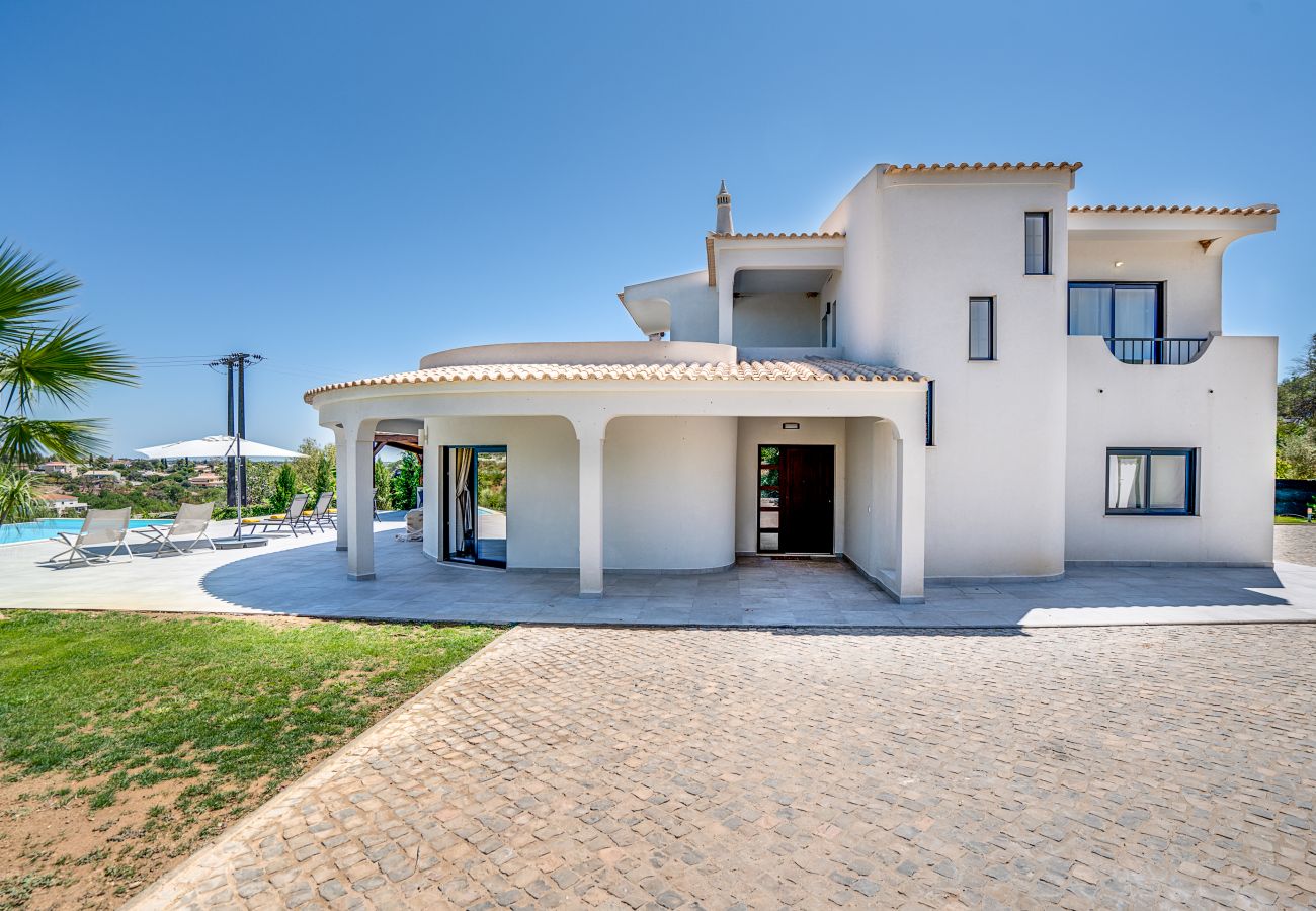 Villa em Loulé - LOULÉ PREMIUM VILLA WITH POOL by HOMING