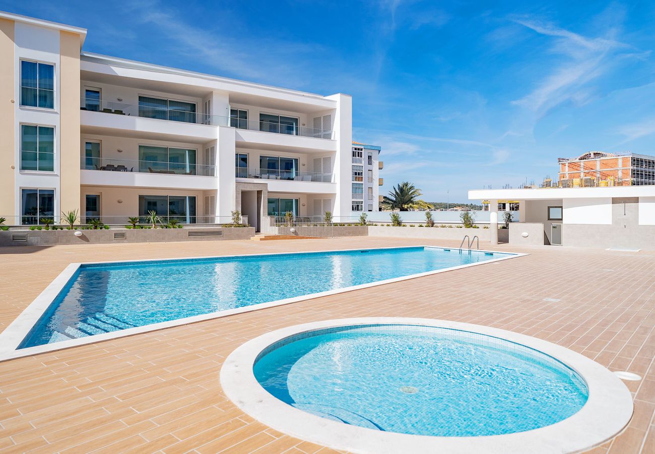 Apartamento em Lagos - LAGOS MARINA VIEW 7 WITH POOL by HOMING