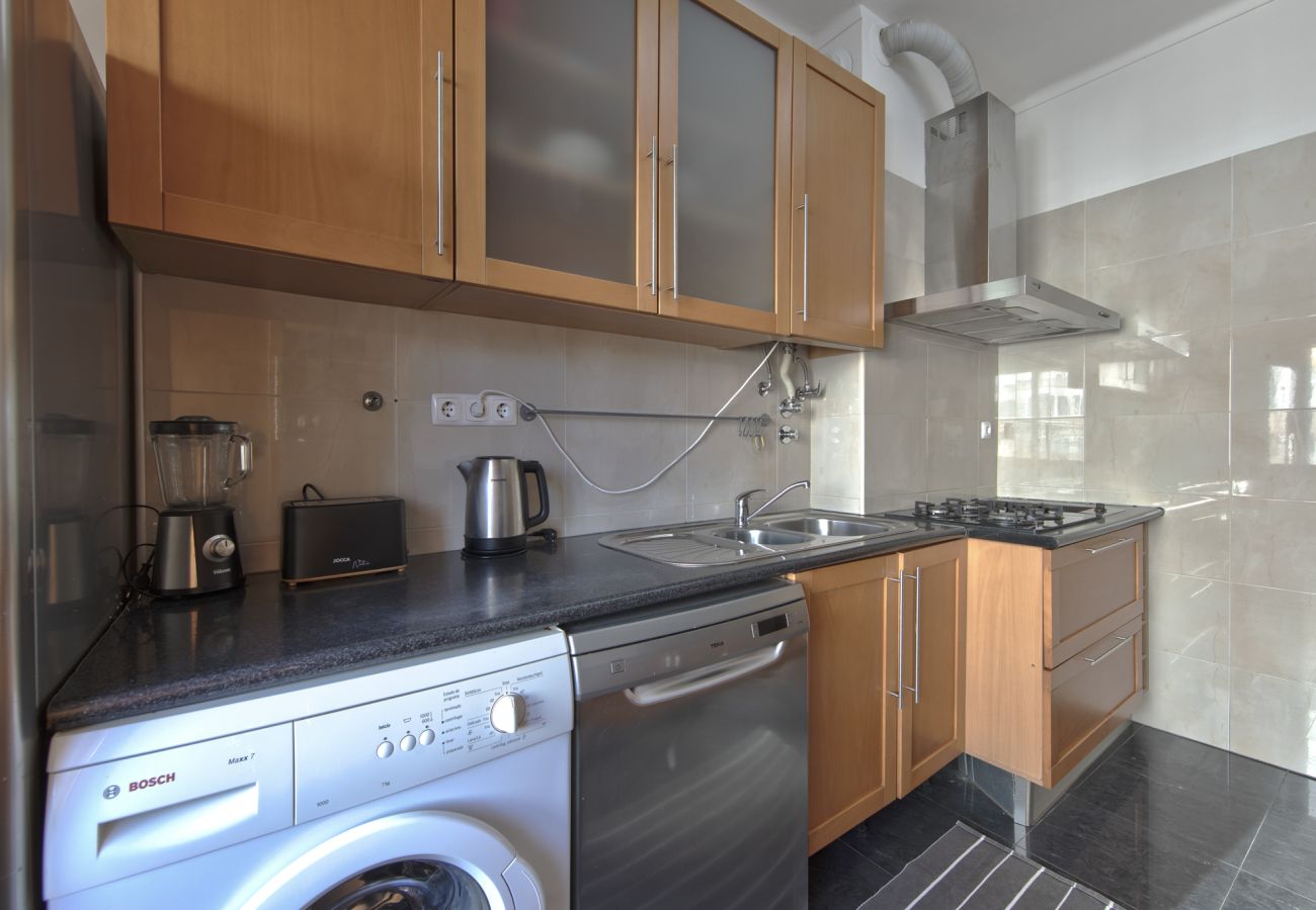 Apartamento em Lisboa - AJUDA TYPICAL by HOMING