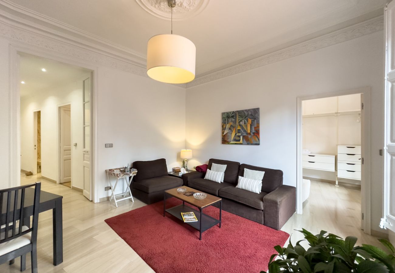 Apartment in Barcelona - PASSEIG DE GRACIA, with large terrace