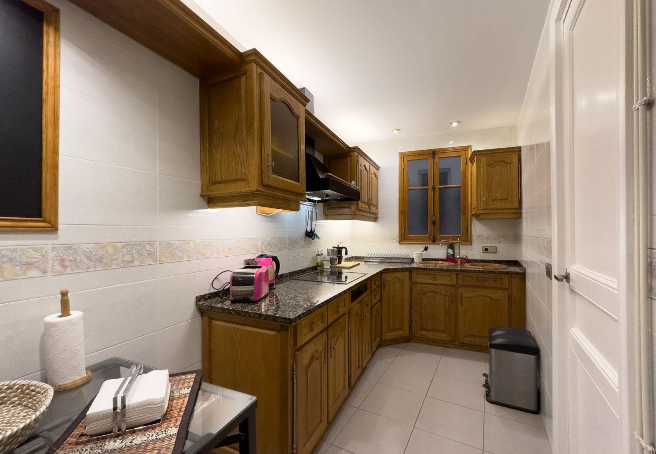 Apartment in Barcelona - PASSEIG DE GRACIA, with large terrace