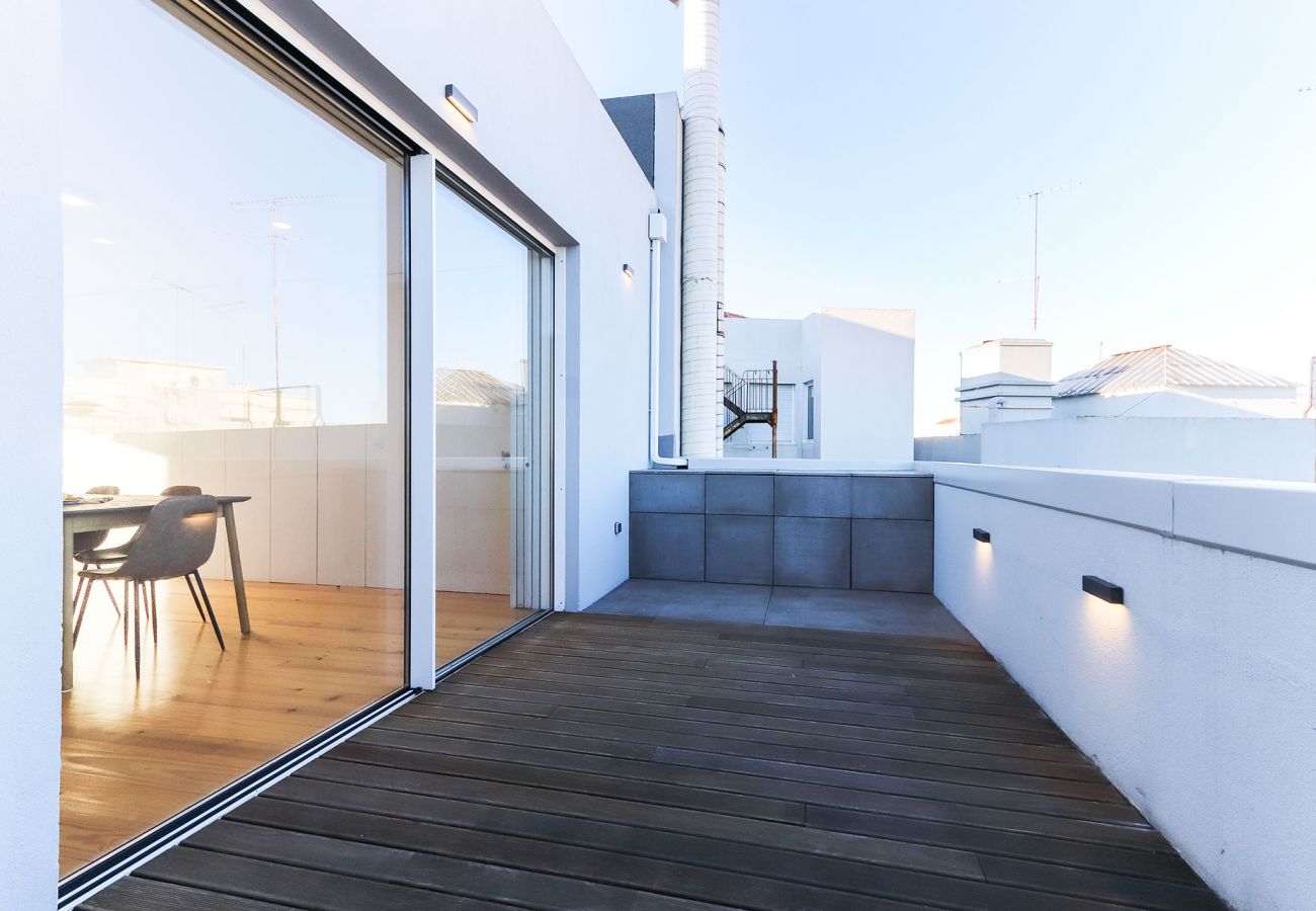 Apartment in Lisbon - MARQUES DE POMBAL DUPLEX WITH TERRACE by HOMING