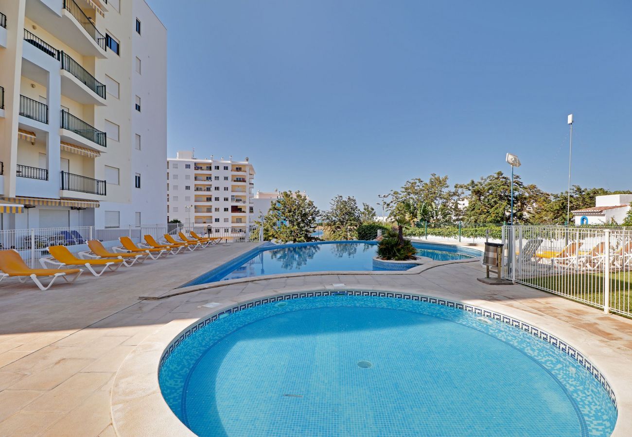 Apartment in Armação de Pêra - ARMAÇÃO DE PERA CENTRAL by HOMING