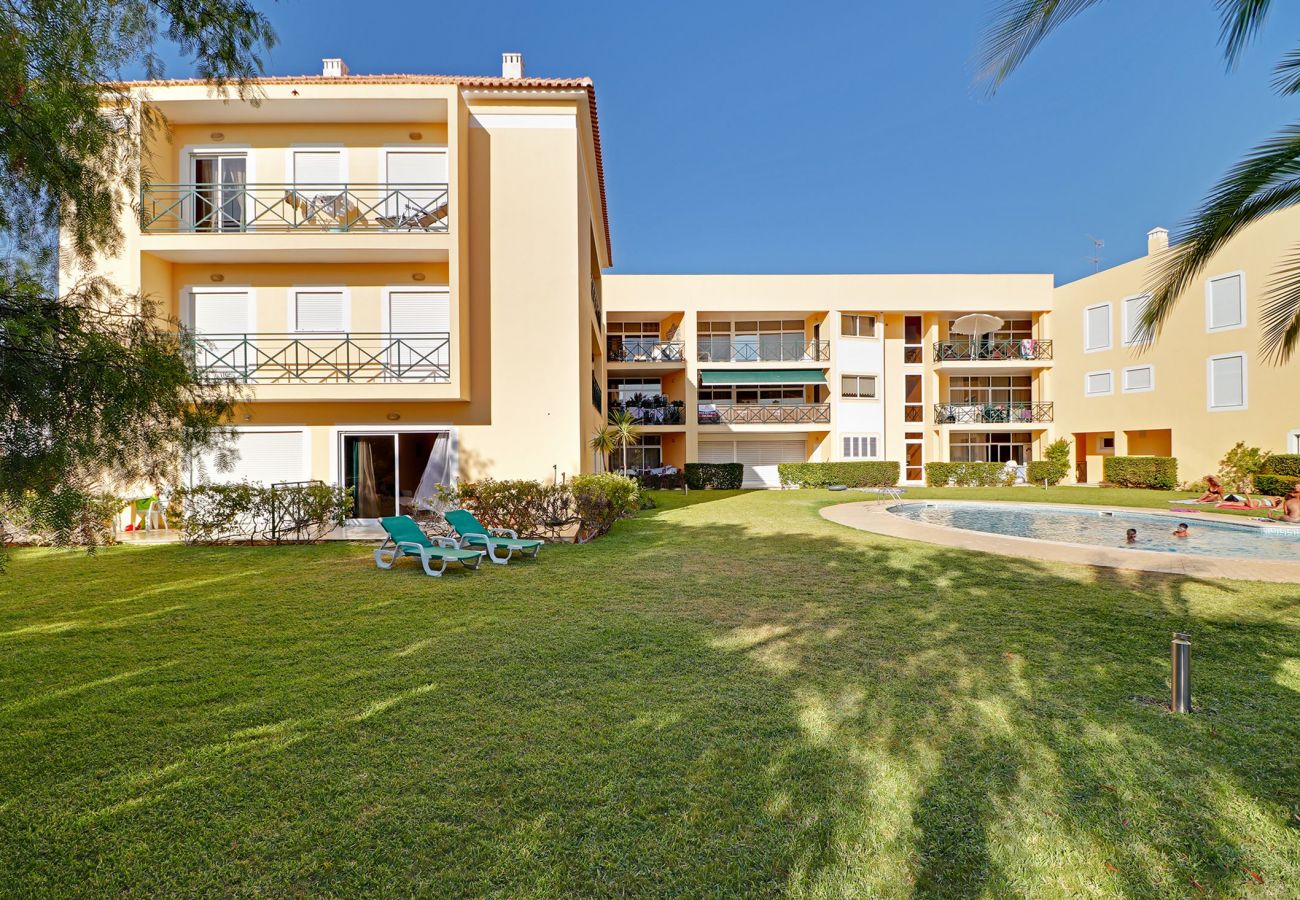 Apartment in Vilamoura - VILAMOURA DELIGHT WITH POOL by HOMING