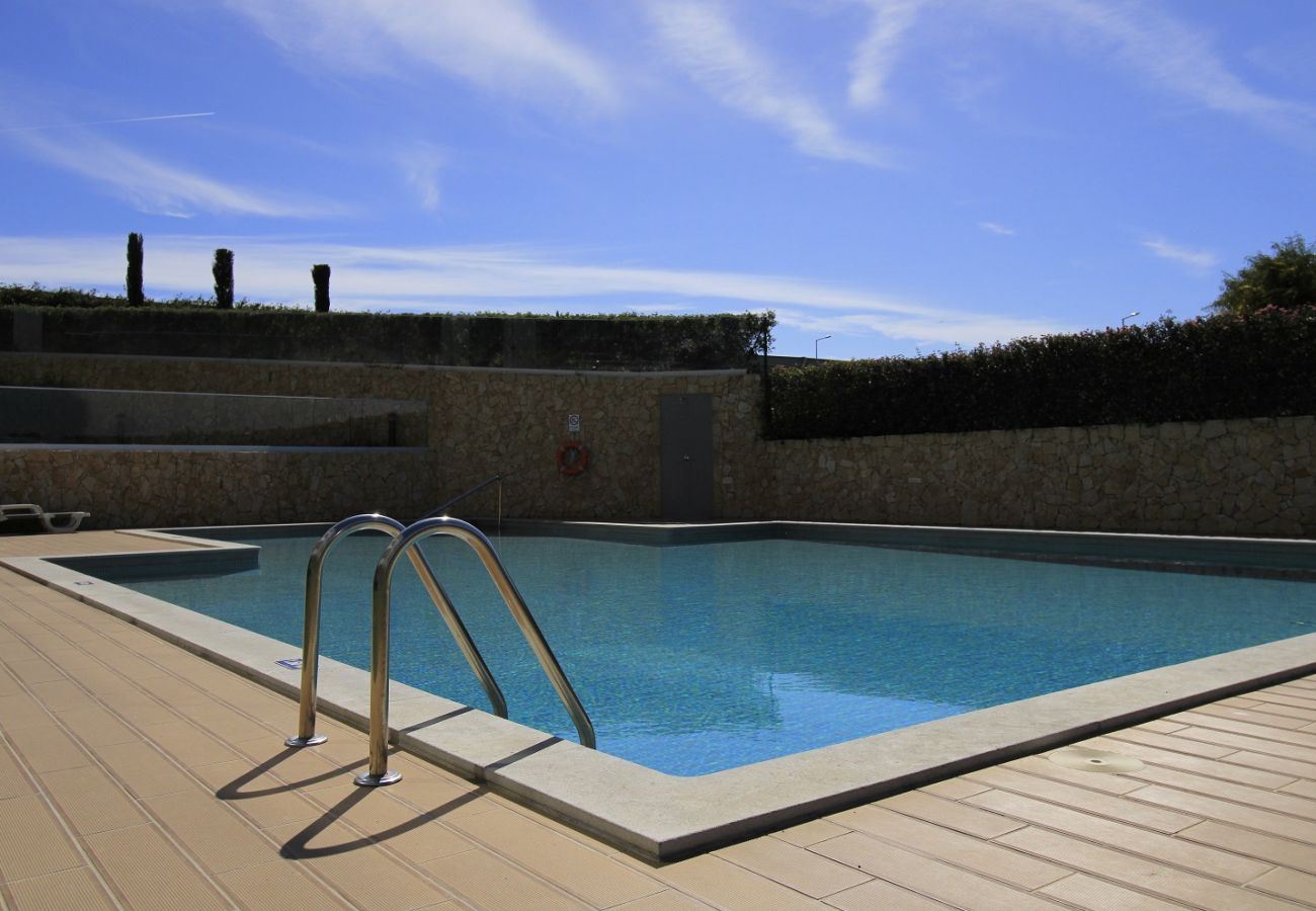 Apartment in Albufeira - ALBUFEIRA PRESTIGE WITH POOL by HOMING