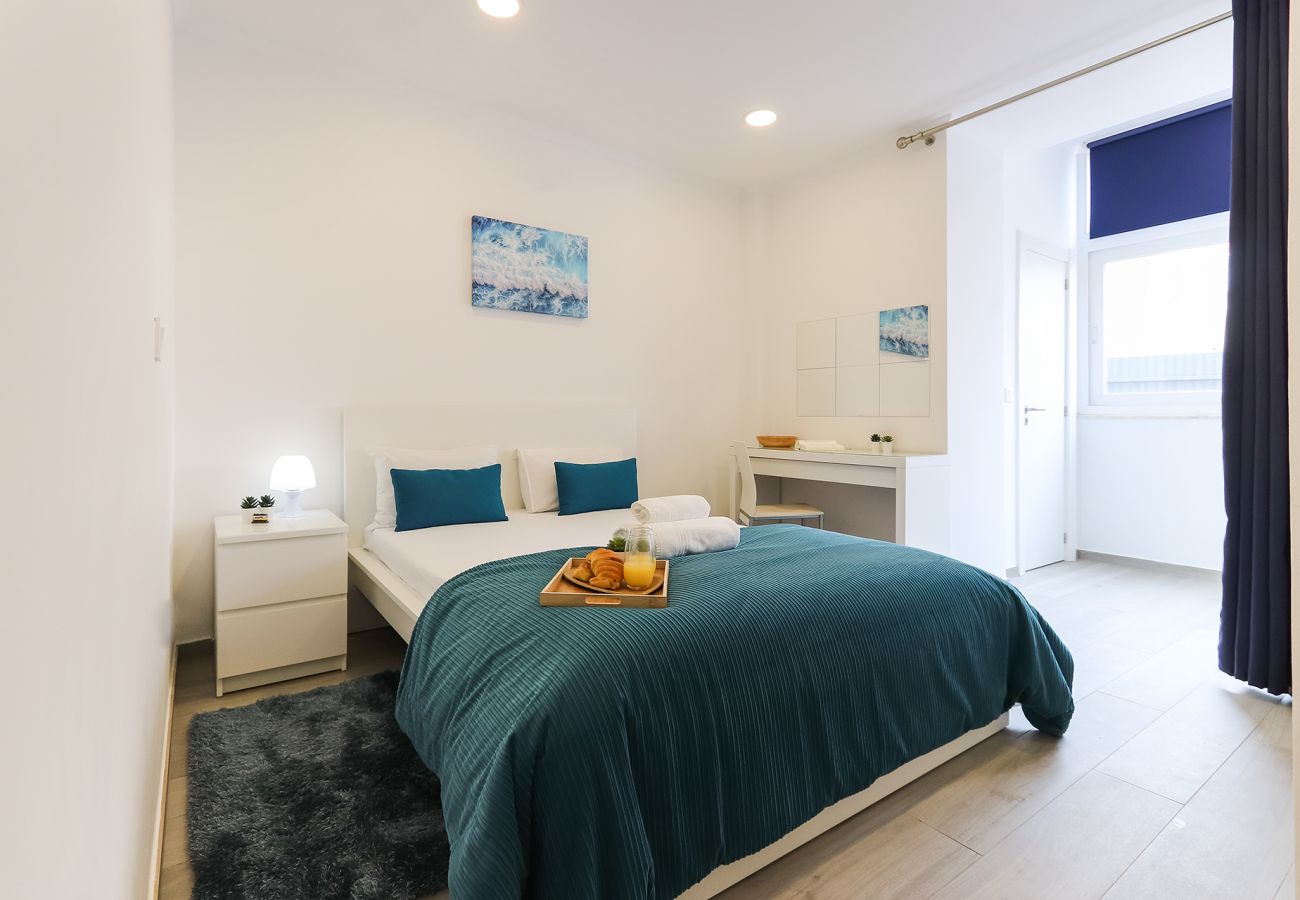 Rent by room in Lisbon - DOWNTOWN PALMA SUITES 304 by HOMING