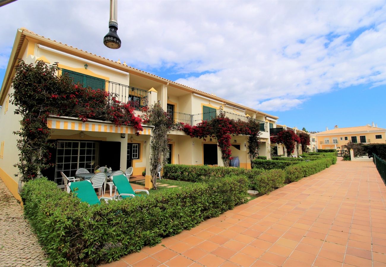 Apartment in Vilamoura - VILAMOURA MIRAGOLF WITH POOL by HOMING