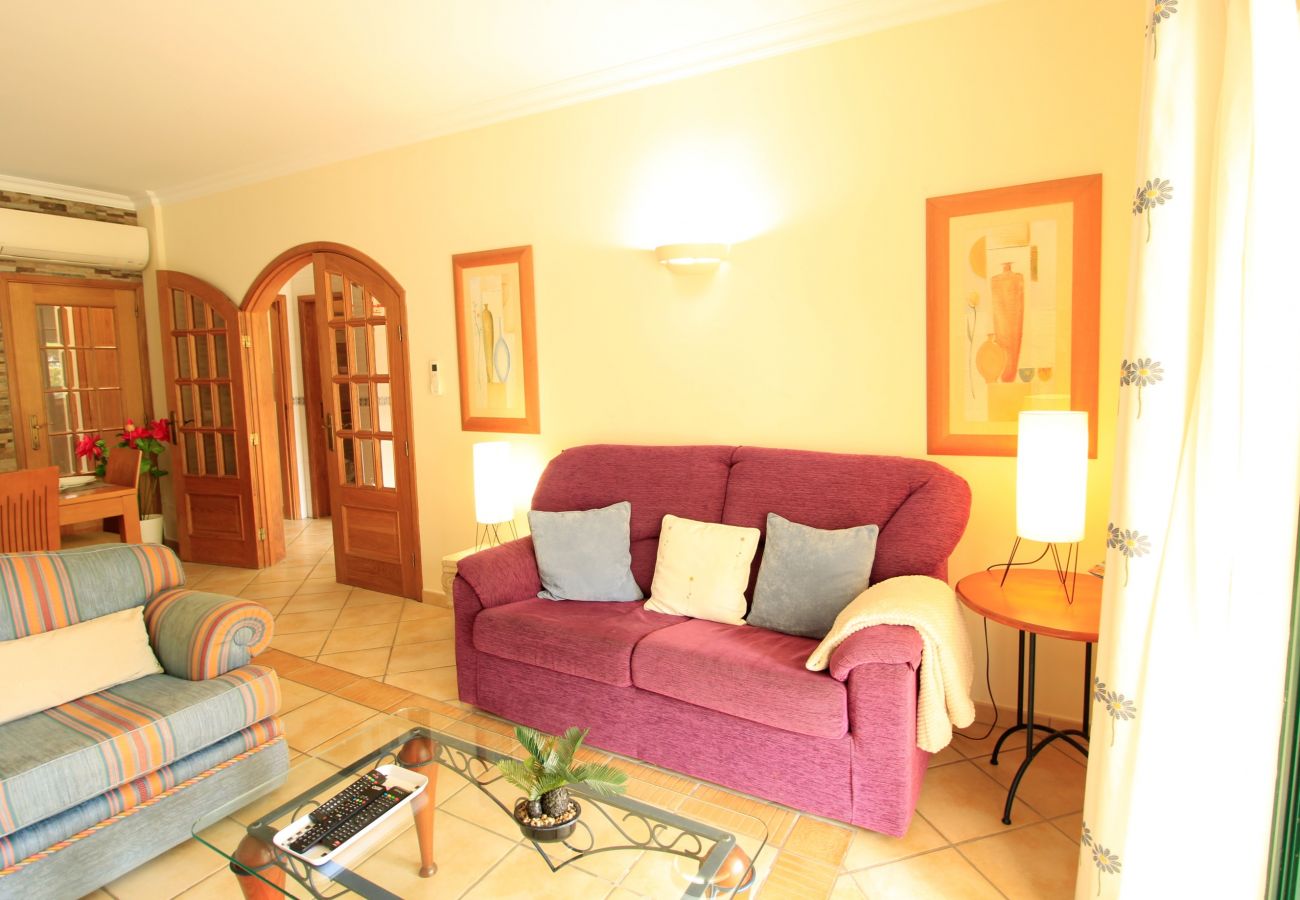 Apartment in Vilamoura - VILAMOURA MIRAGOLF WITH POOL by HOMING