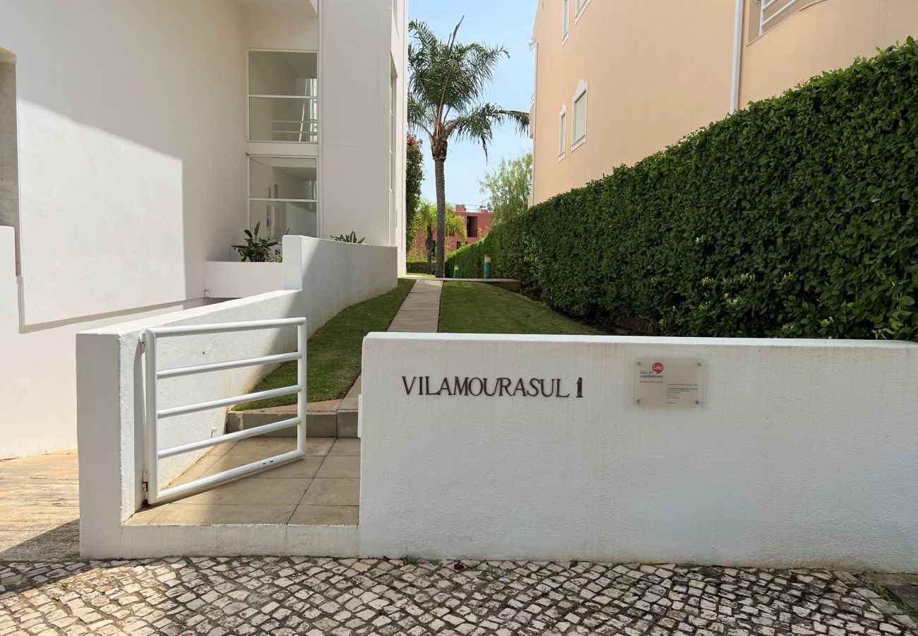 Apartment in Vilamoura - VILAMOURA TYPICAL 1 WITH POOL by HOMING