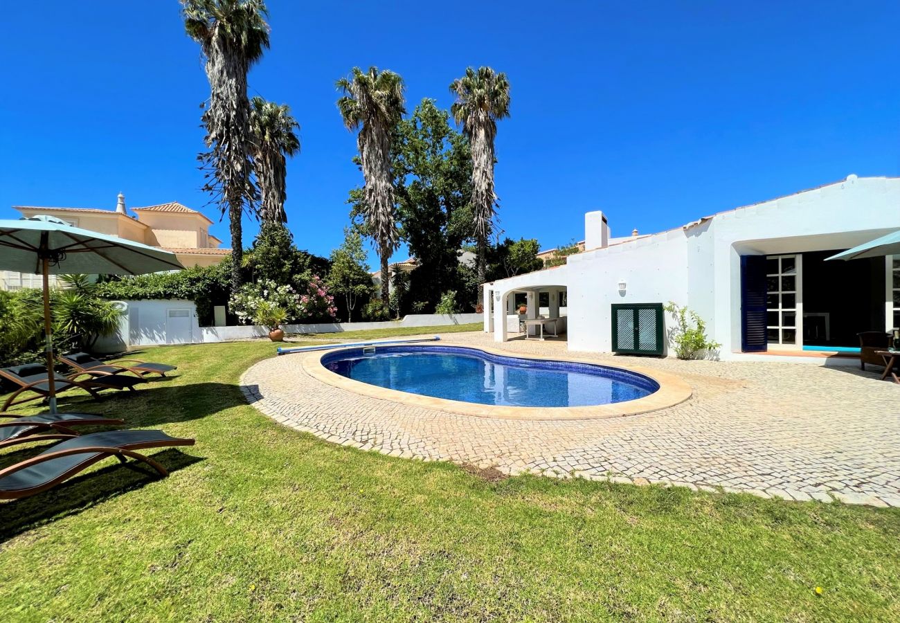 Villa in Albufeira - ALBUFEIRA BALAIA VILLA WITH PRIVATE POOL by HOMING