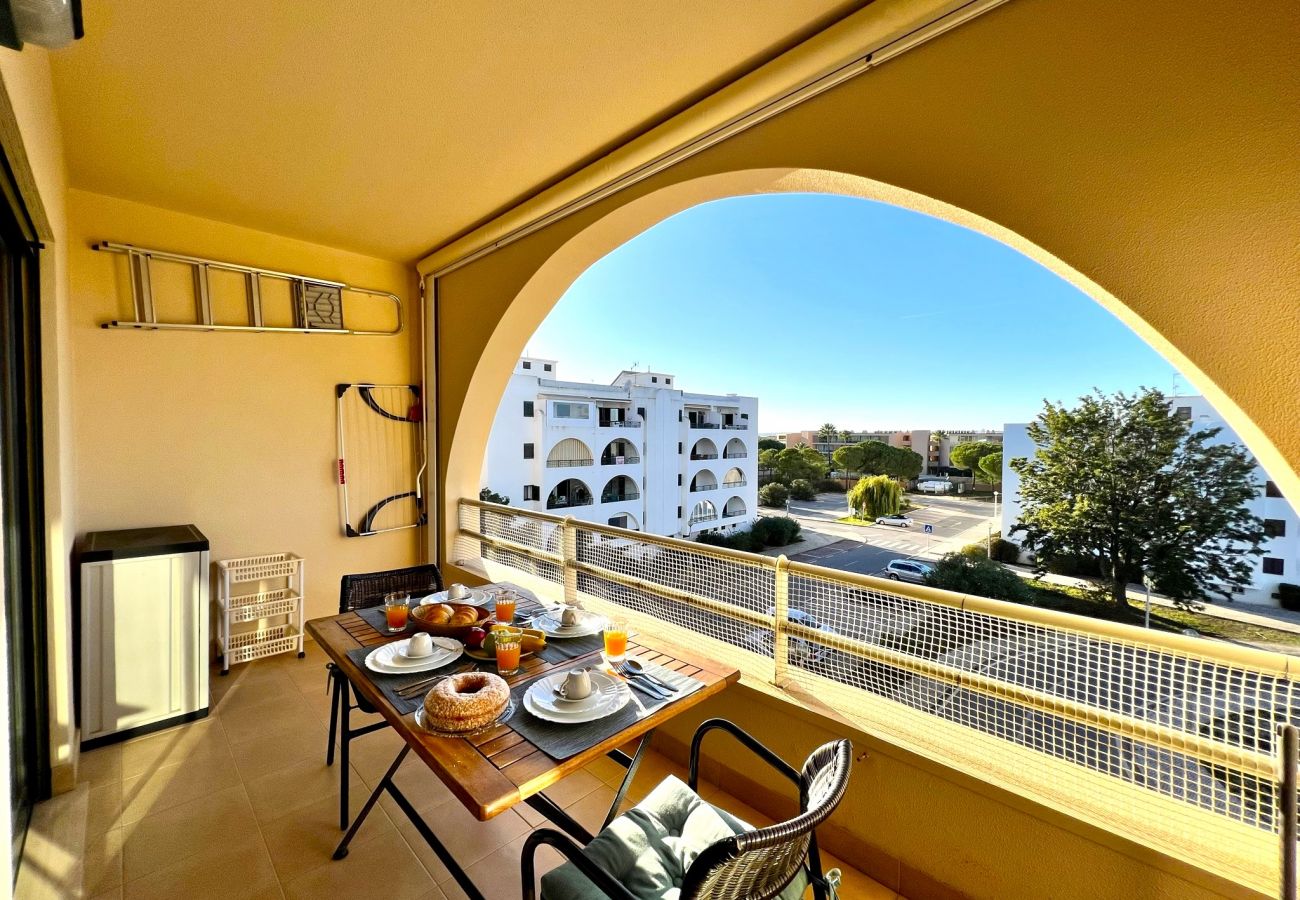 Apartment in Albufeira - ALBUFEIRA SALGADOS BEACH 3 by HOMING