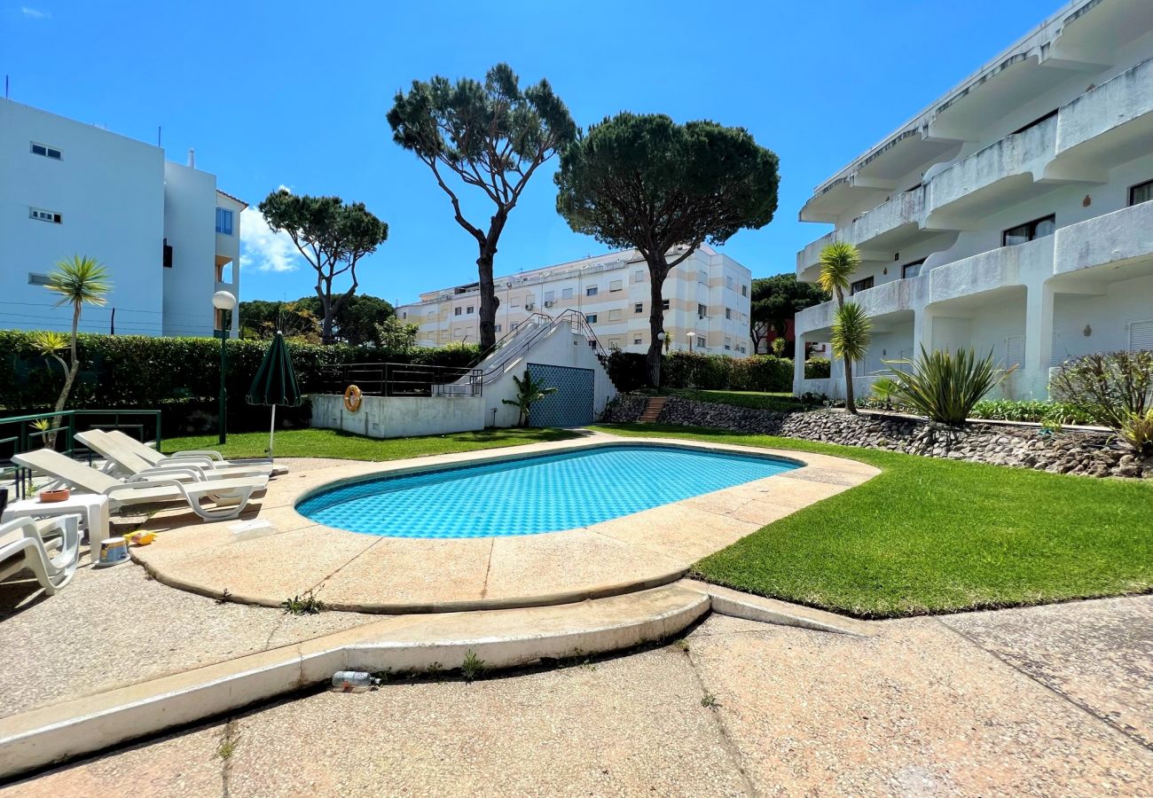 Apartment in Vilamoura - VILAMOURA COSY 4 WITH POOL by HOMING