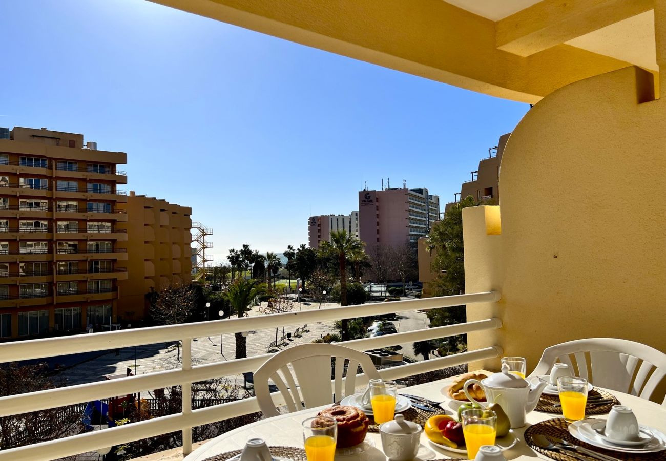 Apartment in Vilamoura - VILAMOURA MARINA MAR 2 WITH POOL by HOMING