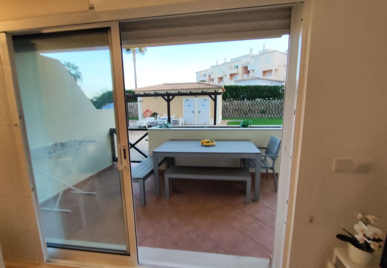 Apartment in Albufeira - ALBUFEIRA VALLEY 2 WITH POOL by HOMING