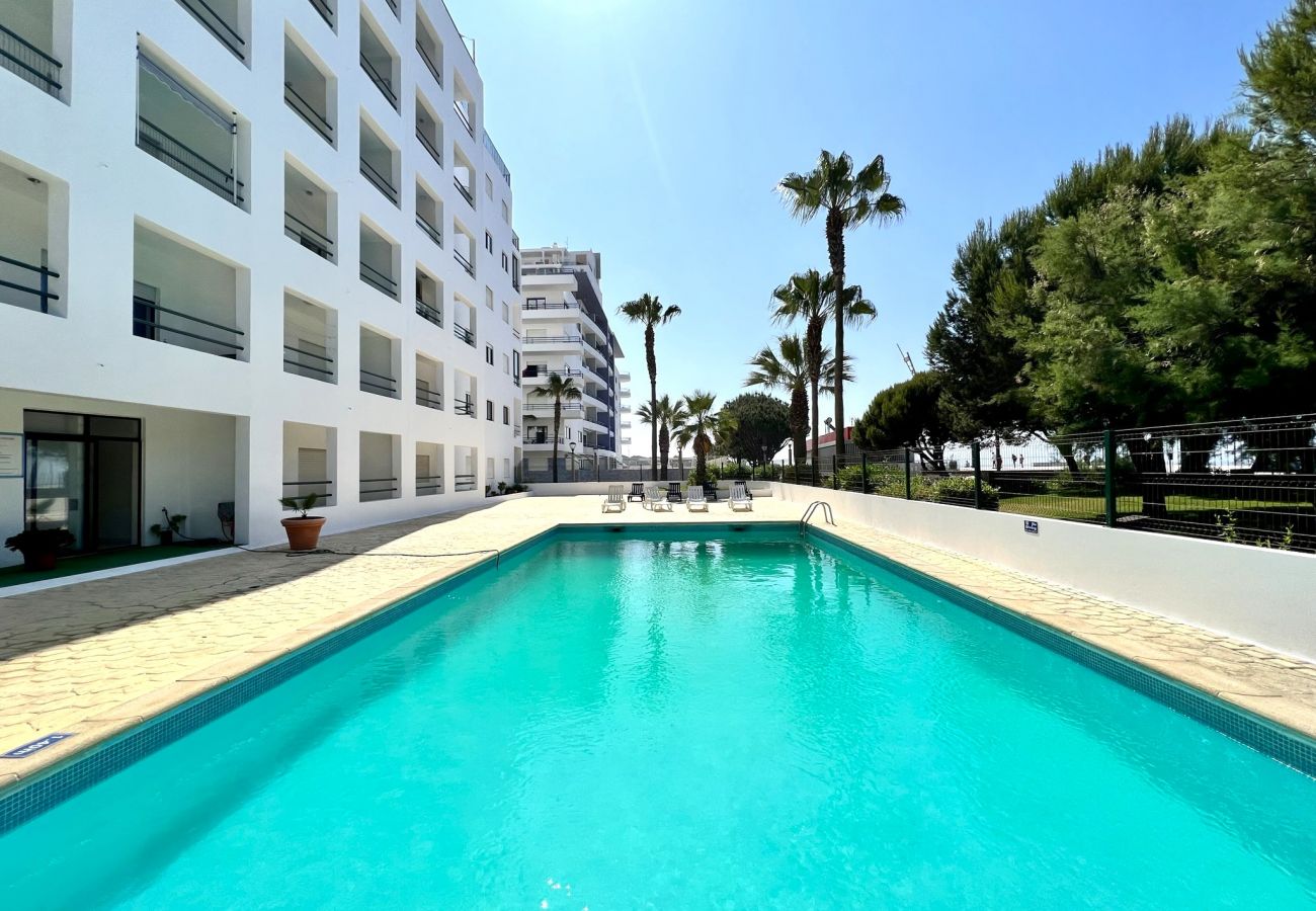 Apartment in Quarteira - QUARTEIRA OCEAN BREEZE 1 WITH POOL by HOMING