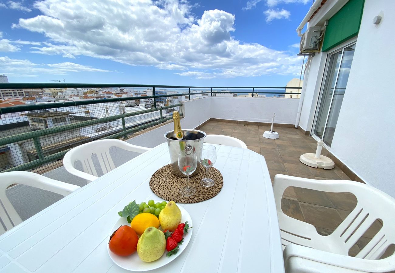 Apartment in Quarteira - QUARTEIRA OCEAN BREEZE 2 by HOMING