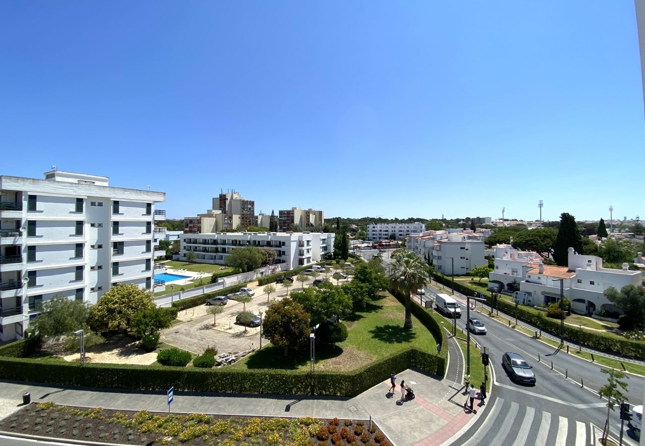 Apartment in Vilamoura - VILAMOURA CENTRAL 6 WITH POOL by HOMING