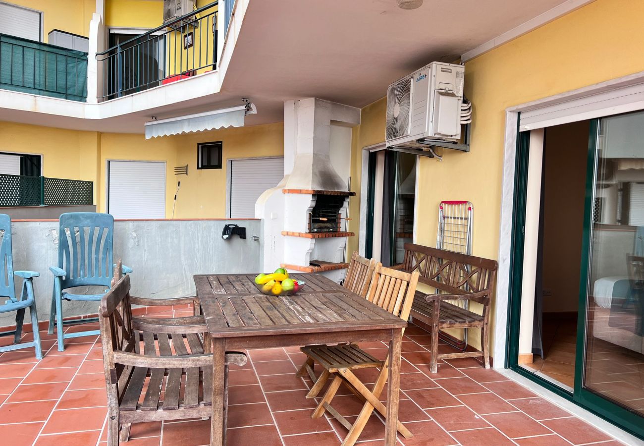 Apartment in Armação de Pêra - ARMAÇÃO DE PÊRA OCEAN TERRACE WITH POOL by HOMING